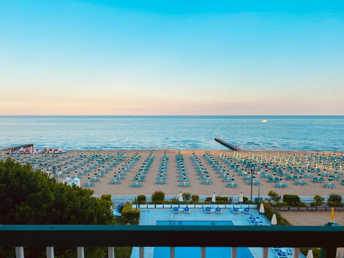 Hotel Florida Lido di Jesolo Exterior foto