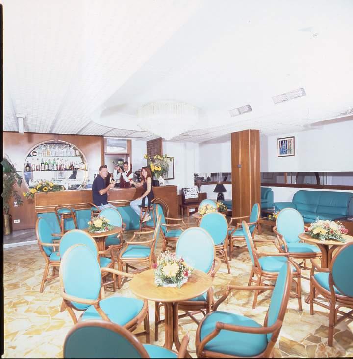 Hotel Florida Lido di Jesolo Exterior foto