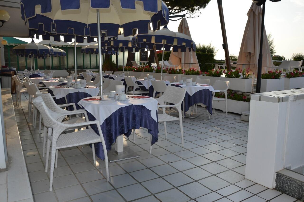 Hotel Florida Lido di Jesolo Exterior foto