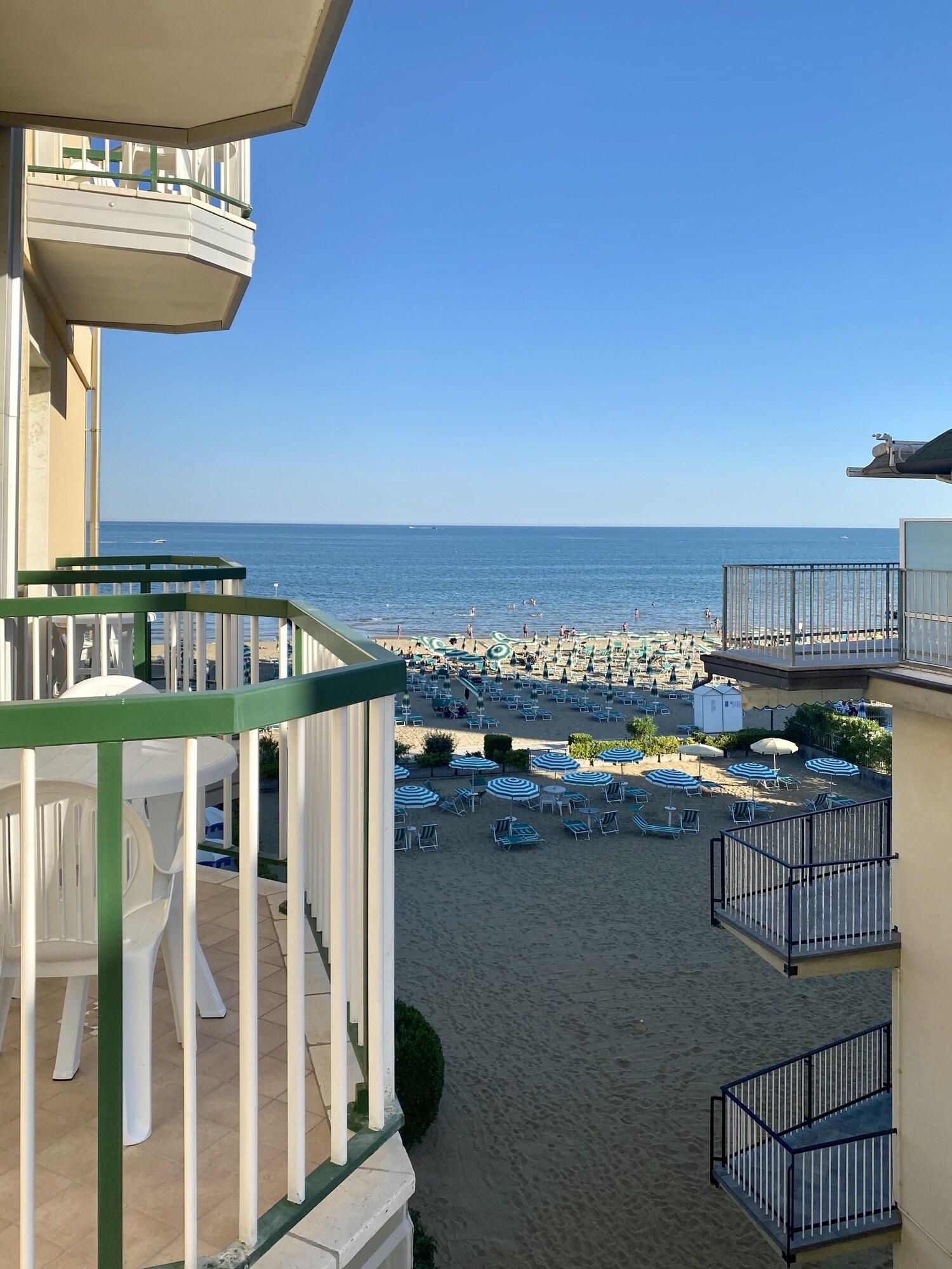 Hotel Florida Lido di Jesolo Exterior foto