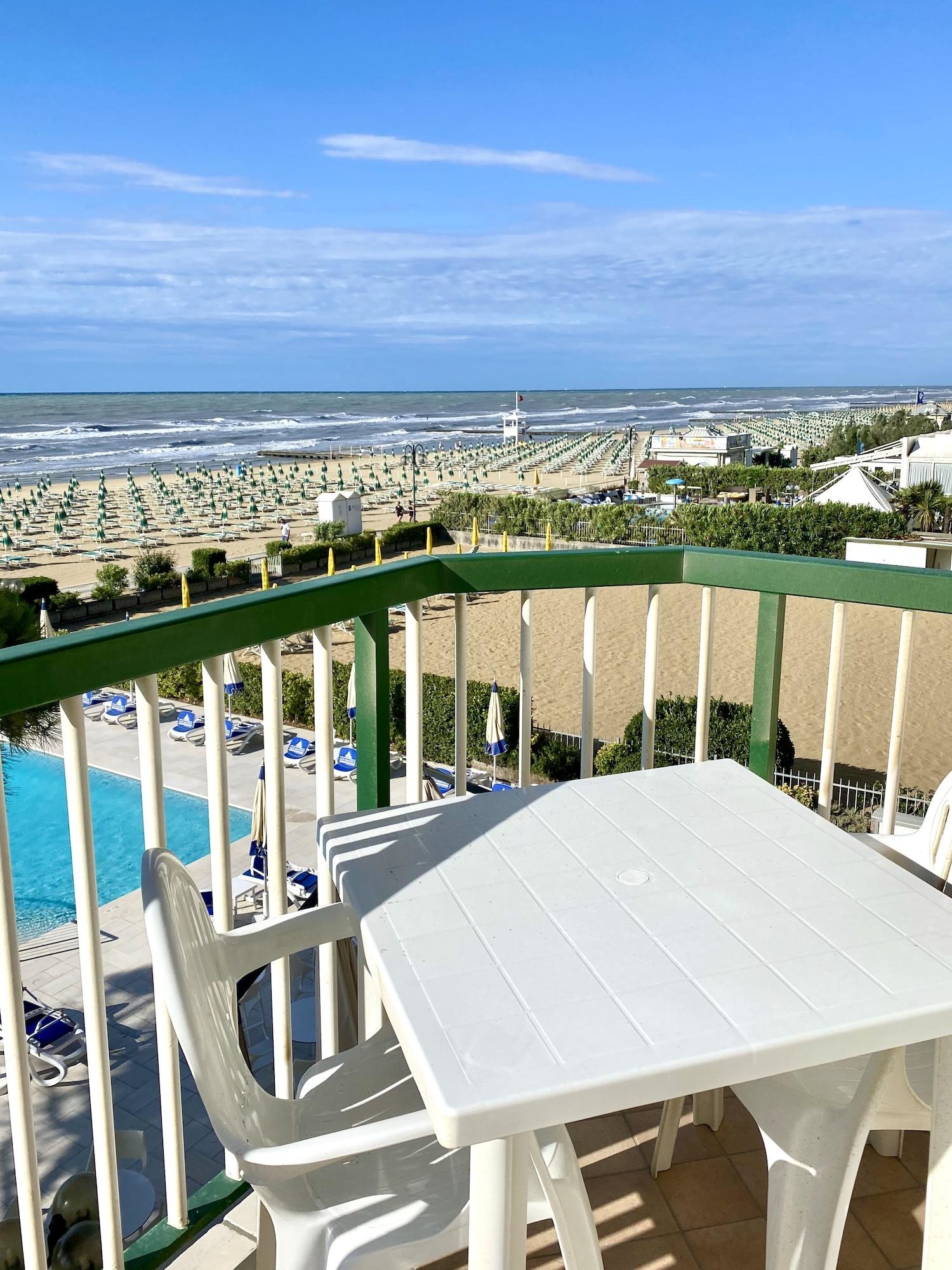 Hotel Florida Lido di Jesolo Exterior foto